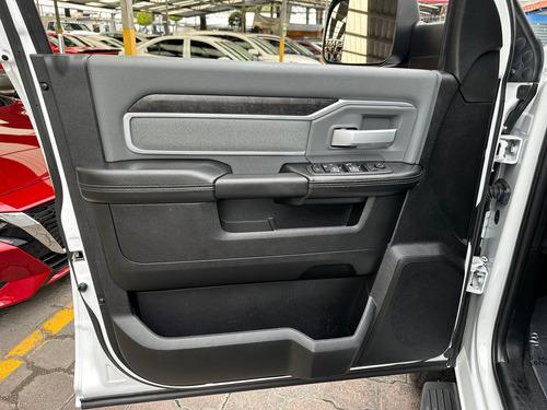 RAM Ram 2500 SLT CREW CAB HEAVY DUTY 6.4 V8 4X4 2019