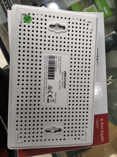 Imagen 10 de 10 de Switch De Red 100/1000 Mbps 8 Puertos Hikvision Ds-3e0508d-e