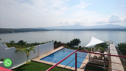Casa En Tequesquitengo