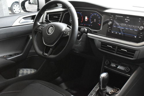 Imagen 13 de 15 de Volkswagen Polo 1.6 Msi Highline At 2019