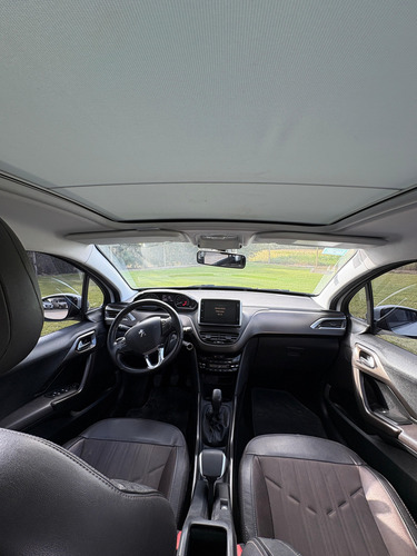 Peugeot 2008 1.6 Feline