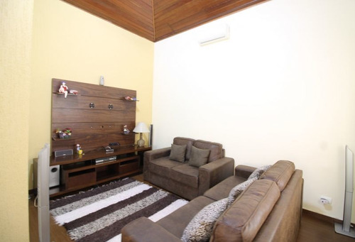 Sobrado - Ref: 6827