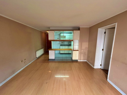 Dpto. Piso 17 De 1 Dorm 1 Baño + Terraza + Bodega - Catedral