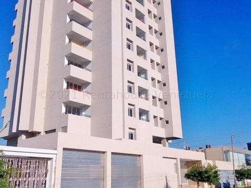 Mls Janice Adarmes #21-13770 En Venta Apartamento En Madrigal En Dr Portillo Maracaibo