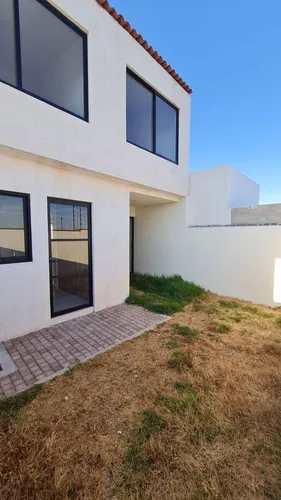 Estrena Casa En Ciudad Maderas, 4 Recamaras, Una En Pb, Jardín, Alberca...