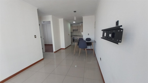Departamento Mariposa En Arriendo De 2 Dorm. En San Miguel