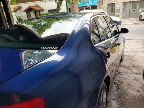 Volkswagen Vento 2.5 Advance 170cv 2009