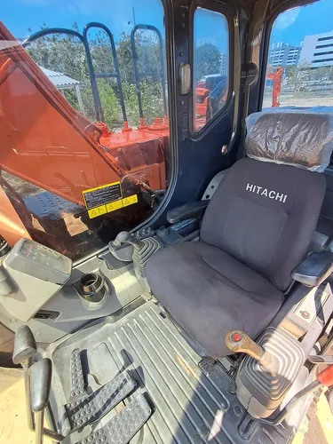 Hitachi Zx120