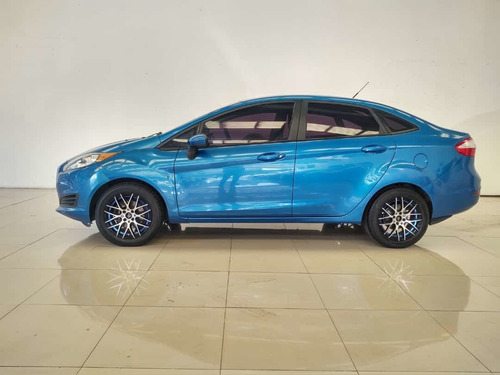 Imagen 7 de 13 de Ford Fiesta 1.6 S Sedan Mt 2016