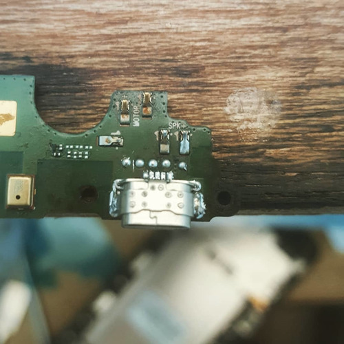 Imagem 3 de 5 de Aula E Conserto De Smartphone Particular.