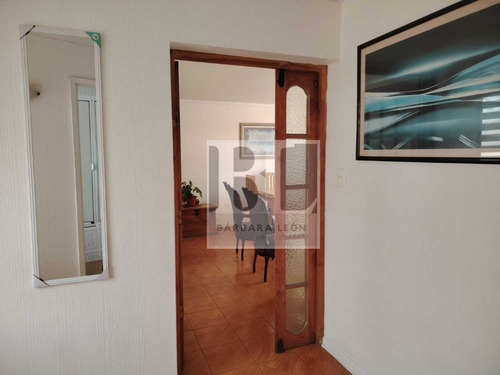 Ideal Para Inversión, A 1 Cuadra De Playa Reñaca, 3d,2b