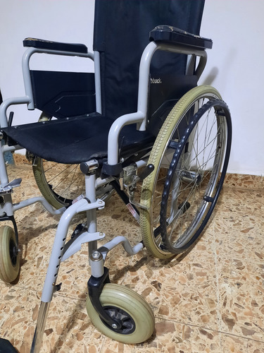 Silla De Ruedas Ottobock Acero Plegable 41 Cm. - Usada Gris (Usado)
