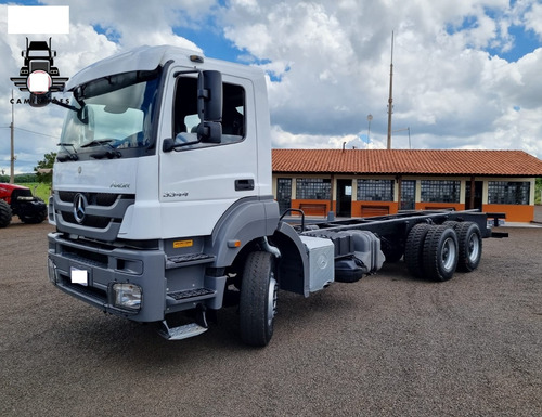 Mercedes Benz 3344 2017 6x4 Automático Completo Chassi