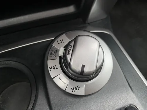 Toyota 4Runner SR5