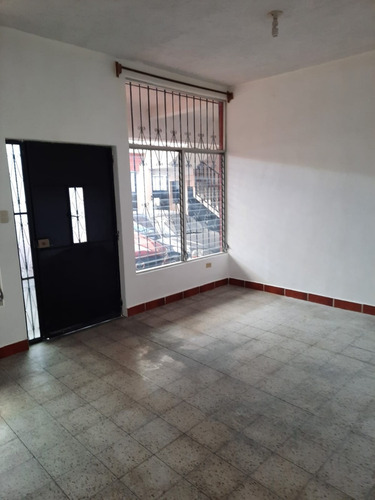 Imagen 9 de 9 de Rento Apartamento Zona 4 Mixco