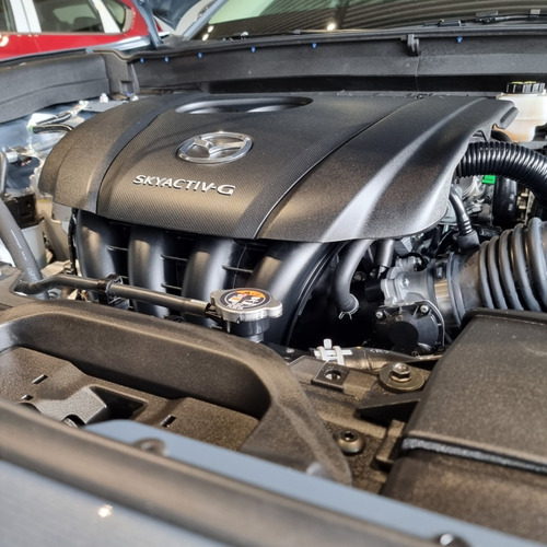 Imagen 2 de 19 de Mazda Cx30 Hibrido Grand Touring Lx Polymetal
