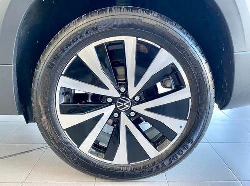 Imagen 16 de 25 de Volkswagen Taos 1.4 250 Tsi Highline At #34