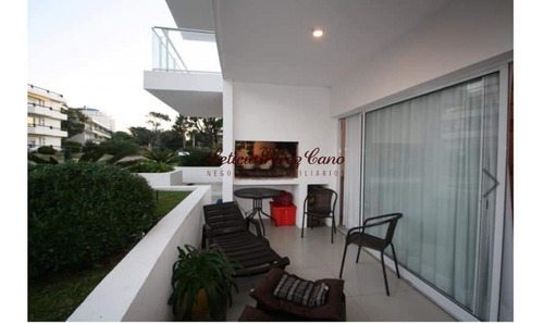 Monoambiente En Venta En Punta Del Este, Uruguay- Ref: 19420