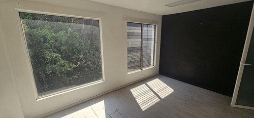 Oficina O Consultorio 80m2 Acondicionada Con Privados