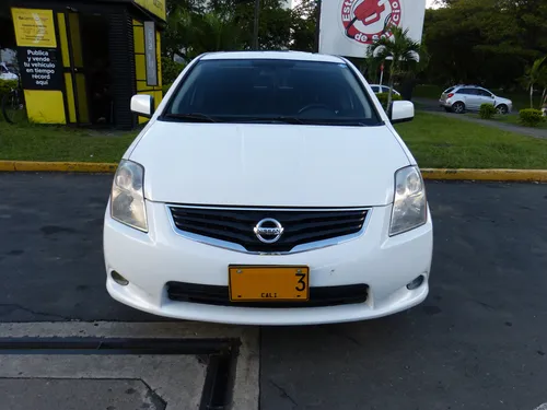 Nissan Sentra 2.0