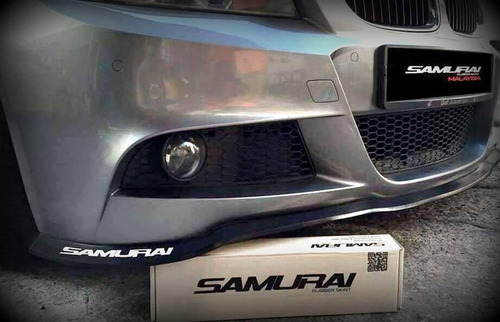 Imagen 2 de 2 de Lip Universal Flexible Faldon Spoiler Samurai Negro