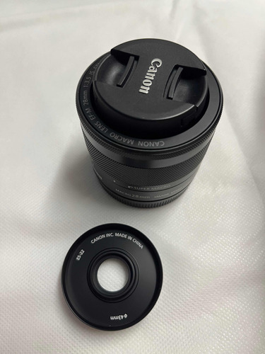 Lente Canon Efm 28mm F/3.5 Macro Is Stm (mirrorless)