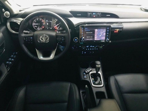 Imagem 4 de 20 de Toyota Hilux 2.8 Srx 4x4 Cd 16v