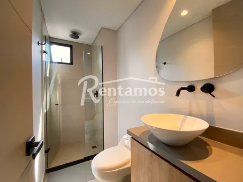 Apartamento En Arriendo En El Tesoro. Cod A776005