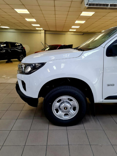 Imagen 5 de 20 de Nueva Chevrolet S10 Ls 2023 Cabina Doble 4x2 0km Colo Gall6