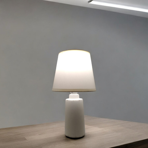 Luminária Abajur Creme Mesa Criado Quarto Com Cúpula