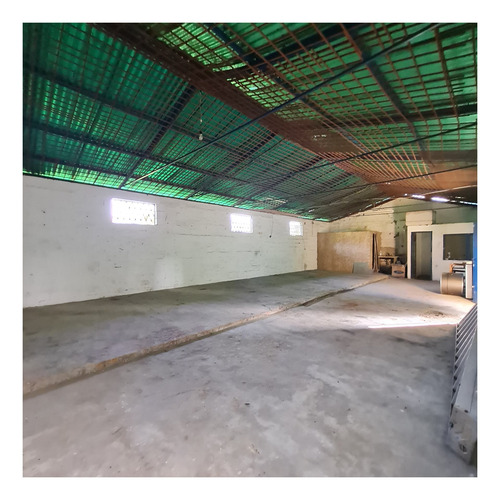 Imagen 3 de 5 de Alquilo Galpon 80m2 1h/1b/1p Baruta 3941