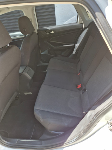 Volkswagen Jetta 1.4 T Tredline MT