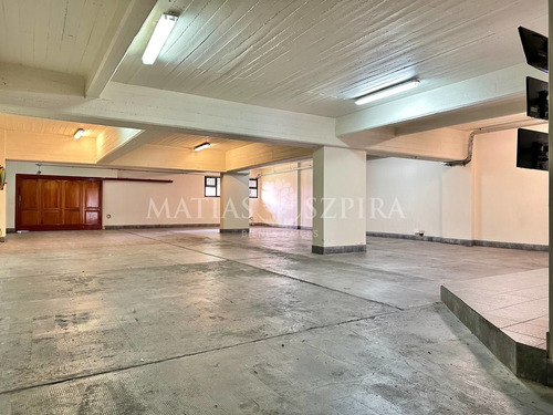 Edificio En Venta Y Alquiler En Moron Sur