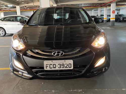 Imagem 8 de 13 de Hyundai I30 2015 1.8 Aut. 5p