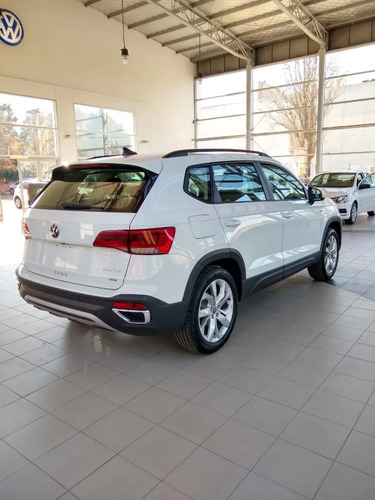 Imagen 5 de 15 de Volkswagen Taos Comfortline 250 Tsi 1.4 150cv