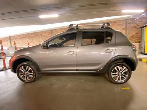 Renault Stepway 1.6 Dynamique / Intens Automática