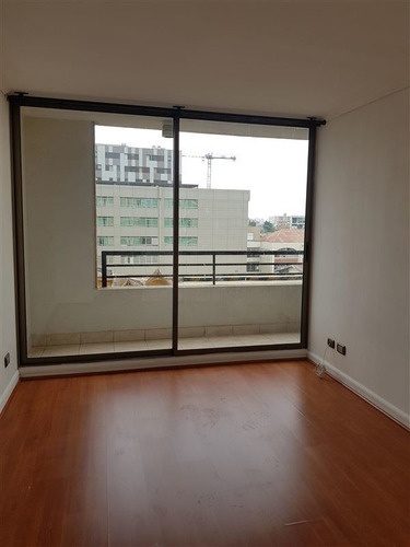 Departamento En Arriendo De 1 Dorm. En Providencia