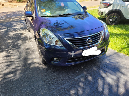 Nissan Versa 1.6 Acenta Mt