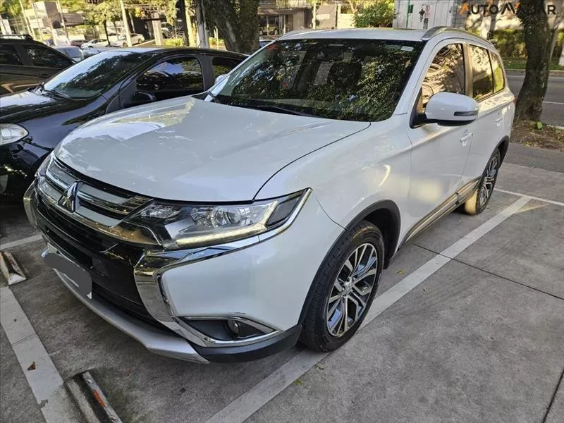 Mitsubishi Outlander 2.0 Comfort 16v