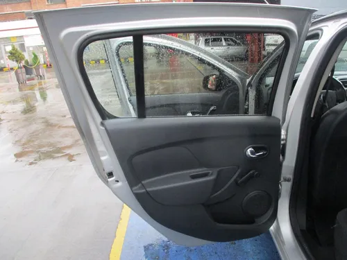 Renault Sandero 1600cc Mt Aa