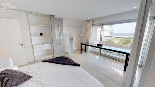 Imagen 11 de 30 de Hermoso Departamento En Brava Biarritz, A Pasos Del Mar, Punta Del Este - Punta Del Este Brava