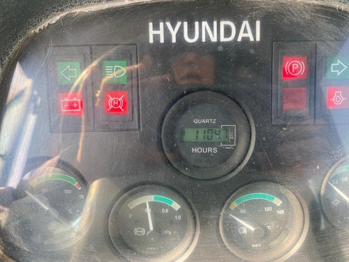 Pala Cargadora Hyundai Sl733s
