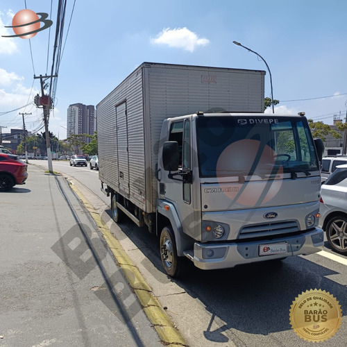 Ford Cargo 1119 2015 Báu 3/4