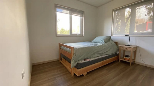 Casa En Venta De 2 Dorm. En Pucón
