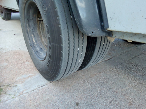 Camion Jmc Triple Cabina