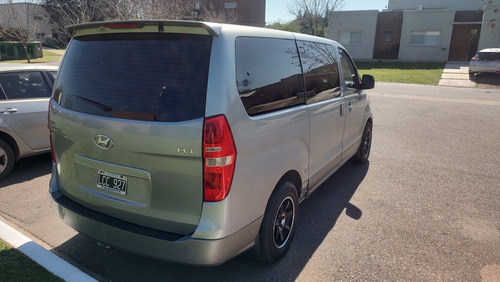 Imagen 9 de 19 de Hyundai H1 2012 2.5 Premium 1 170cv Mt