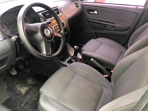 Volkswagen Fox 1.0 Gii 2012 Completo (-) Ar