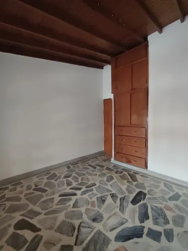 Casa En Arriendo En La Arboleda. Cod A18066
