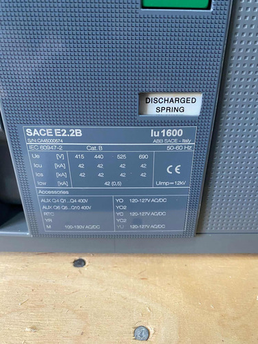 Disjuntor Emax E2.2 1600a Ekip Touch Abb