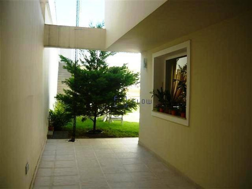 Casa 215m², 3 Dorm, 1 Suite, 2 Vagas - Ca1027